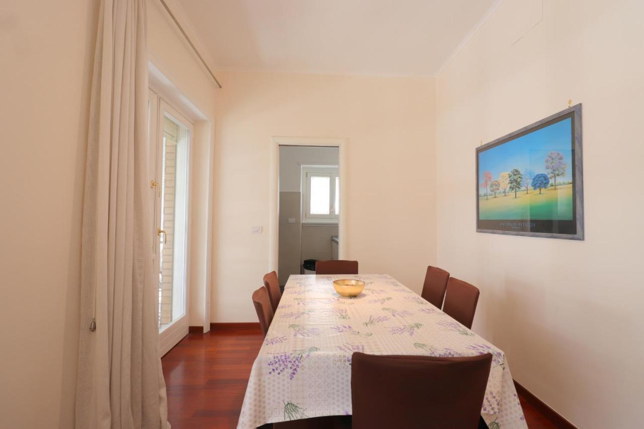 St Peter New And Lightsome Apartment With Balcony 로마 외부 사진